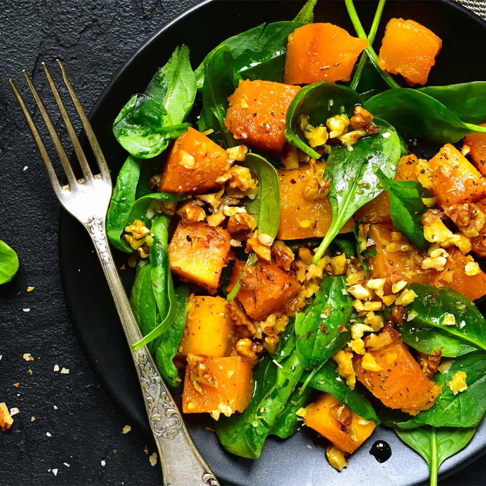 Salad with Roasted Pumpkin, Spinach, Walnuts